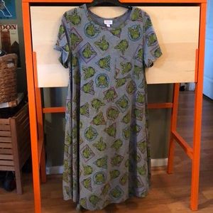 LulaRoe Carly Short Sleeve Dress - Size M